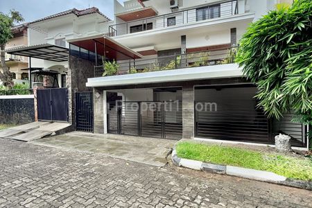 Jual Rumah di Villa Cinere Mas, Depok Dekat MRT Lebak Bulus, Jakarta Selatan - 4 Kamar Tidur, Sertifikat SHM