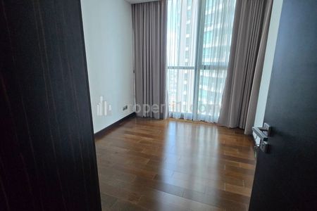 Sewa Apartemen Kemang Village di Mampang, Jakarta Selatan – 3 BR Furnished
