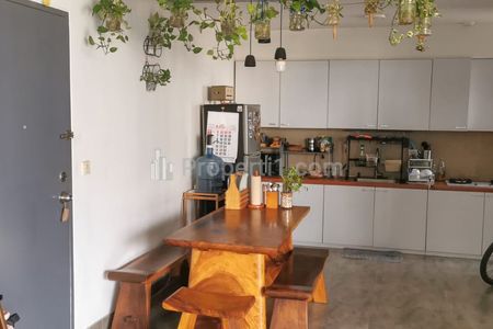 Dijual Apartemen Taman Rasuna, 2 Kamar Tidur, 2 Kamar Mandi, Furnished dan Terawat