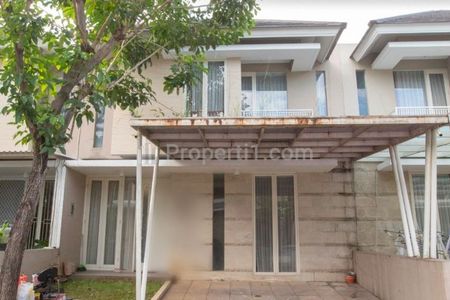 Disewakan Rumah  Ready Furnish di The Greenlake CM Surabaya