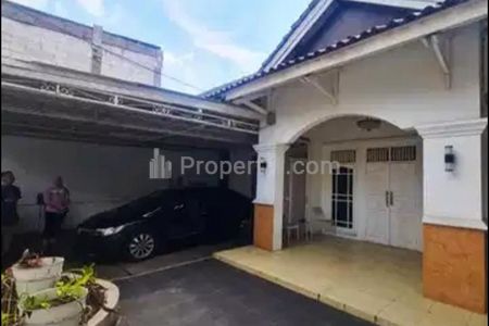 Dijual Rumah Hitung Tanah Saja Lokasi di Pejaten Timur Jakarta Selatan