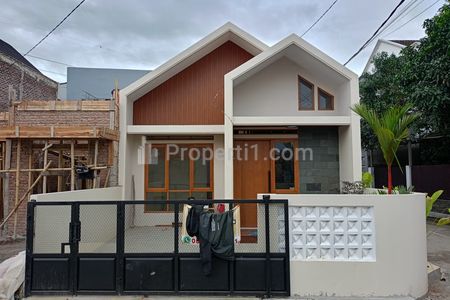 Jual Rumah Baru Ready Stok 1,5 Lantai Posisi Hook Di Cibiru Hilir Bandung