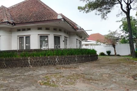 Jual Rumah Belanda Ekslusif di Lokasi Strategis Area Cihampelas Cipaganti Wastukancana Kota Bandung