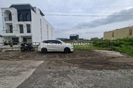 Jual Tanah Strategis Lingkungan Kost Eksklusif dan Kampus Ternama Area Seturan Raya Yogyakarta Dekat STIE YKPN, UPN, AMIKOM, ATMAJAYA