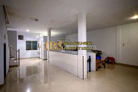 Ruko Gandeng 3,5 Tingkat Dijual di Jalan Pasar 3 - Krakatau, Medan