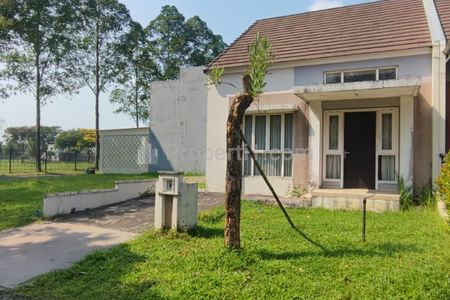 Dijual Rumah Hadap Taman di Cluster Dhana Suvarna Sutera Tangerang