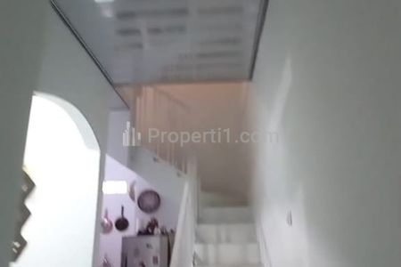 Dijual Mendesak Rumah di Srengseng, Jakarta Barat, DKI Jakarta