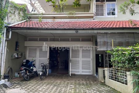 Jual Cepat Rumah 2 Lantai, Balkon, Roof Top, Kolam Renang, Siap Huni di Jakarta Selatan - Pondok Labu - Cilandak Barat, Jalan Pinang 1 Barat