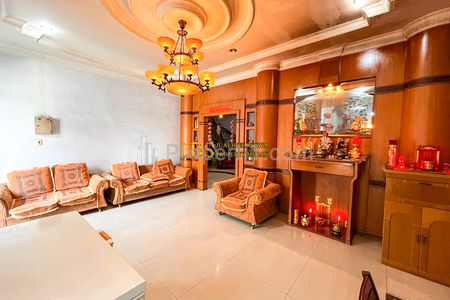 Dijual Rumah 2 Tingkat Kondisi Siap Huni Furnished Komplek Cemara Hijau Medan