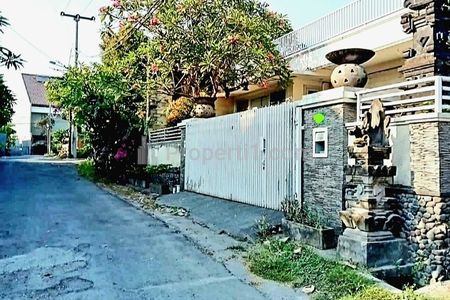 Jual Rumah Letak di Hoek + Paviliun - Roof Top, Lokasi di Bali, Denpasar Timur, Jln Lc Noja - Gatot Subroto Timur, LT 350 m2, LB 365 m2