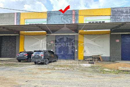 Sewa Gudang 2 Lantai Muat Kontainer 40 Feet