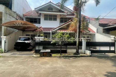 Jual Rumah Terawat 2 Lantai di Jatiwaringin Asri Bekasi