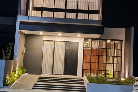 Dijual Villa Mewah Fully Furnished dengan Perabot Branded dan View Cantik di Dago Bandung