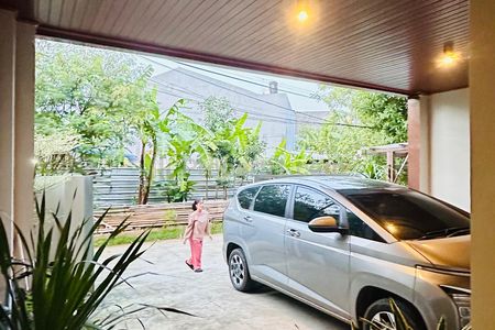 Dijual Rumah 2 lantai Full Furnished di Cinere Estate, Depok