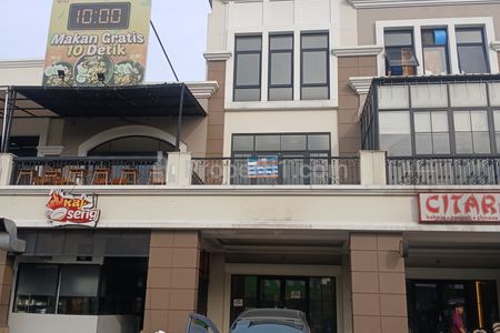 Disewakan Ruko 3 Lantai Hadap Jalan Boulevard Gading Serpong