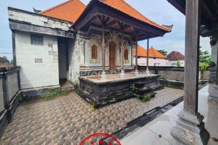 Dijual Ruko SHM 2 Lantai di Jalan Pudak, Kabupaten Gianyar