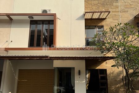 Jual Rumah Mewah Semi Furnished di Dekat Pintu Tol Pasteur Prof. Sutami Maranatha Bandung