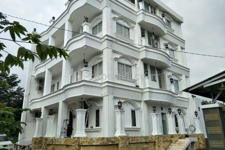 Dijual Rumah 4 Lantai Di Wibawa Mukti Jatiasih Bekasi, 30 Menit Ke Tol JORR