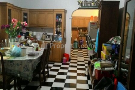 Jual Rumah Komersial Dekat Area Pakubuwono, Kebayoran Baru, Kramat Pela, Jakarta Selatan