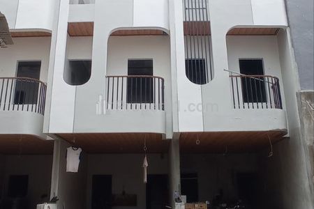 Dijual Rumah Ready Stock di Utan Kayu Jakarta Timur, Dekat Stasiun Matraman, Manggarai, Toll Rawamangun, UNJ, Cempaka Putih, RS. Persahabatan, FKUI
