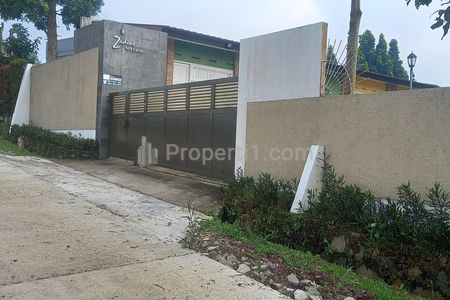 Jual Cepat Villa Cantik & Strategis: Villa Zadineterrace, Megamendung Puncak - Bogor