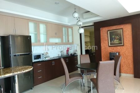 Disewakan Apartemen Kemang Village Residence 2+1 Kamar Tidur Fully Furnished