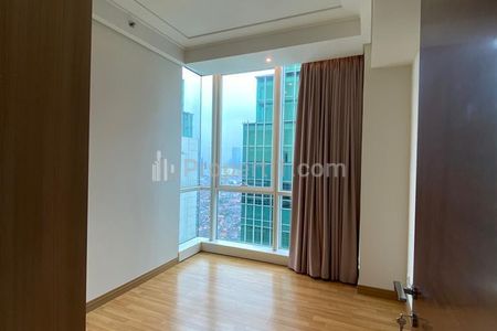 Disewakan Apartemen Mewah The Peak Sudirman - Jakarta Selatan 3BR Full Furnished