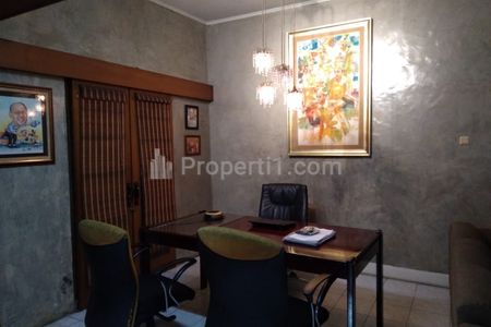 Jual Rumah Siap Huni / Komersial di Pos Pengumben, Kelapa Dua, Kebon Jeruk, Jakarta Barat