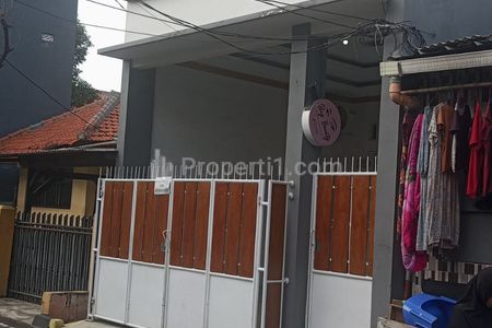 Disewakan Murah Rumah dengan Luas Tanah 126 m2 di Kemayoran, Jakarta Pusat