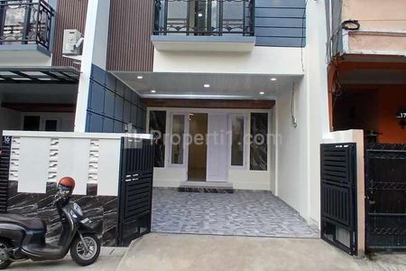 Dijual Rumah Minimalis 2 Lantai di Perumnas Beji Depok Utara
