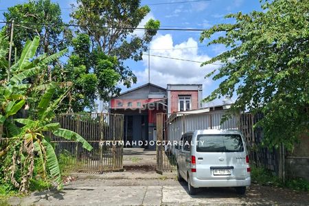 Jual Gudang Rangka Baja dan Kantoran Tanah Luas Strategis di Jl. Godean Km 8 Sleman Yogyakarta