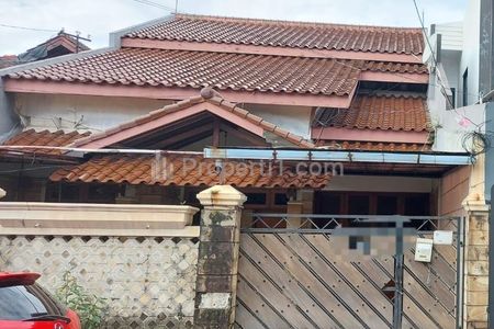 Jual Termurah ! Rumah Fully Furnished dekat Binus di Kemanggisan