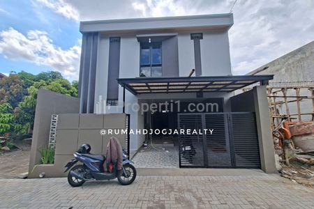 Jual Kost Eksklusif Baru 11 Kamar Full Furnish di Condongcatur Yogyakarta Dekat Pakuwon, Amikom, FE UII, UPN