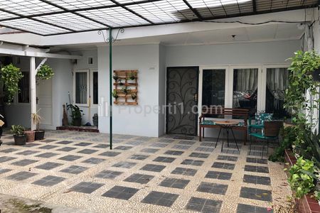 Disewakan Rumah Bisa untuk Tempat Tinggal atau Kantor di Pulo Mas Jakarta Timur