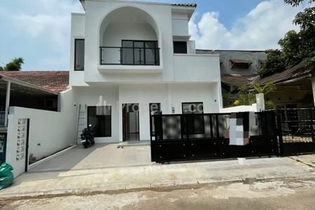 Jual Rumah Baru Siap Huni di Kencana Loka BSD City