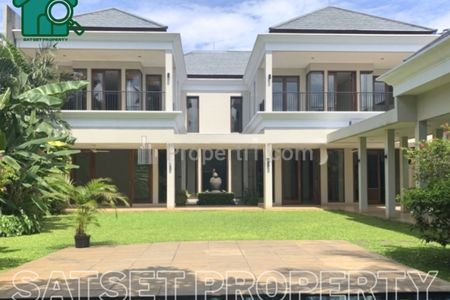 Disewakan Rumah 5 Kamar Tidur Di Area Cipete Jakarta Selatan SSP195