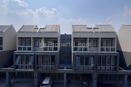 Dijual Ruko 3 Lantai dengan 2 Fasad Lokasi Strategis di BSD City Tangerang