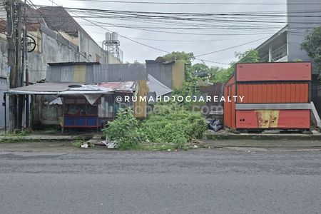 Jual Tanah Premium Strategis Pinggir Jalan Raya Seturan Yogyakarta Dekat STIE YKPN, UPN, AMIKOM, PAKUWON