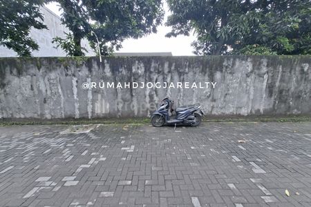 Jual Tanah Strategis Premium Area Seturan Raya Yogyakarta Dekat STIE YKPN, UPN, AMIKOM