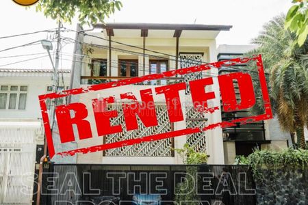 Disewakan Rumah di Senopati/SCBD/Kebayoran Baru Jakarta Selatan STD626