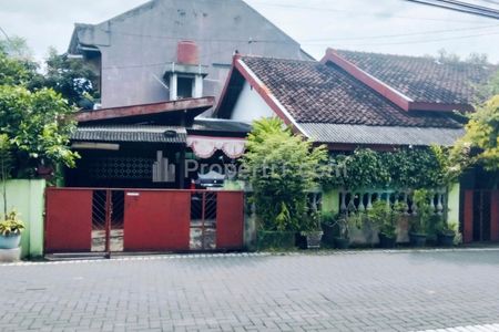 Jual Tanah Strategis Bonus Bangunan di Pogung Jl. Kaliurang Km 5 Yogyakarta Dekat UGM