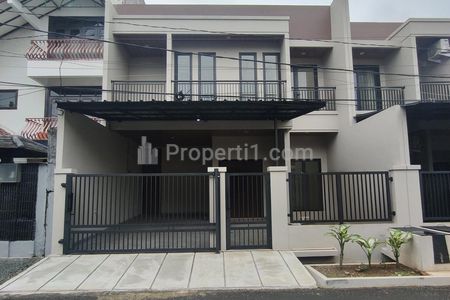 Dijual Rumah Baru Dalam Komplek Tenang di Pondok Kelapa Jakarta Timur