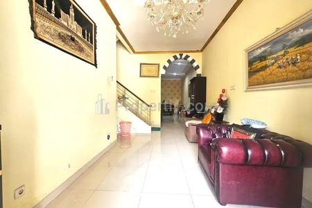 Dijual Rumah Murah 2 Lantai Siap Huni Minimalis Modern di Cluster Royal Residence Pulogebang Jakarta Timur 