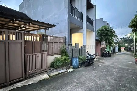 Dijual Rumah Komplek Bagus di Cinangka, Sawangan, Depok