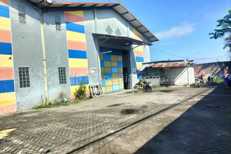 Disewakan Gudang Lokasi Strategis di Geger Madiun
