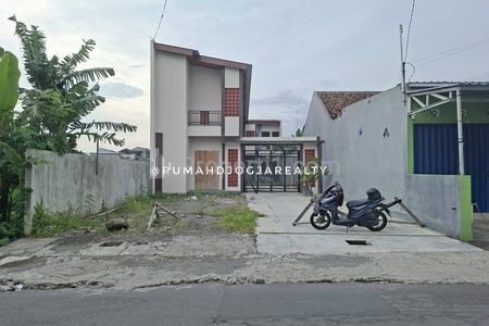 Jual Kost Eksklusif 14 Kamar Tanah Luas Proses Finishing di Condongcatur Yogyakarta Dekat AMIKOM, FEUII, UPN