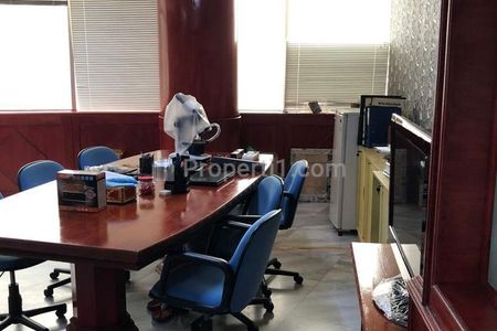Dijual Office Space Menara Imperium Jakarta Selatan - Middle Floor, Luas 245m2, Furnished, Siap Huni