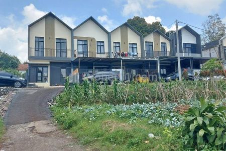Dijual Rumah Villa Eksklusif di Jalan Utama Kolonel Masturi Cimahi