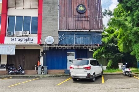 Disewakan Ruko Grand Wisata 3 Lantai Sudut Hoek Tambun Selatan Bekasi