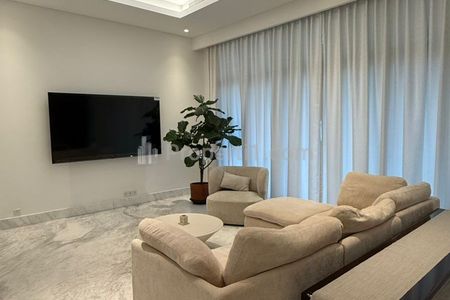 Disewakan Apartment Le Parc at Thamrin Nine 4+1 Bedroom Good Unit and Fully Furnished